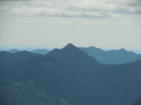 zoomed view of Chapel Peak from Wonder Mtn.