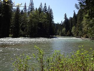 A nice view of Lewis River