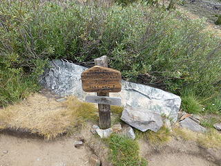 Junction of John Muir Trail and Pacific Crest Trail at 1000 Island Lake