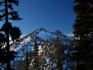 Towards Garland Peak