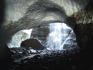 Snow cave and falls 07-25-07