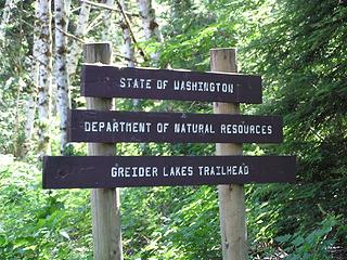 Sign at the trailhead for Greider