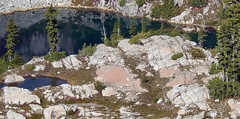 Summit Chief Lake and the Pink Tarn