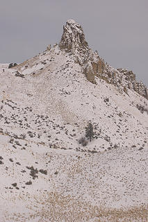 One of the spires on Saddle Rock.