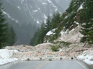 Road closure west of Diablo (WSDOT photo)