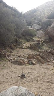 Entrance to side canyon