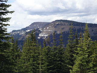A closer view of the high point of Manastash Ridge.
