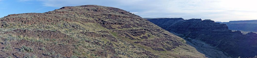 Dry Gulch to the right burned out by the wildfire could be a short cut in from Tekison Creek with an early water supply.
