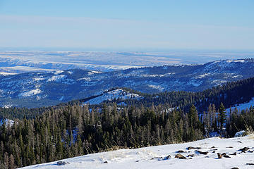 Squilchuck Peak (center) beyond Mission Ski Area.