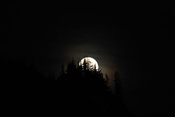 Moonrise in the North Cascades