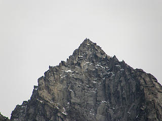 Zoom of peak of Stuart from trail between Ingalls pass and tarns/meadows.