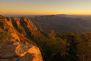 sandia-mountain-sunset