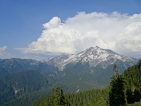 Thunderheads over Glacier Peak