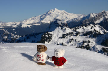 Warm Holiday greetings from Mt. Dickerman (the Zachster)