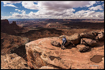 My Wife on the Grand Viewpoint trail