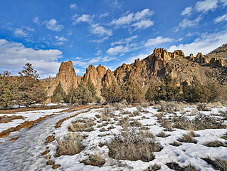 Trails were icy, muddy or dry, and sometimes that was within a few feet. Smith Rock state park, Terrebone OR 2/5/17