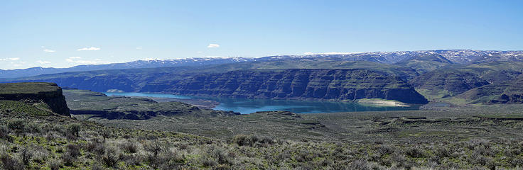 Mouth of Quilomeme and Brushy Creek across the Columbia River.