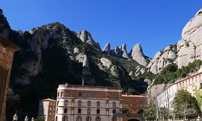 178. Montserrat setting