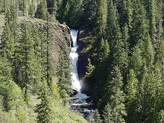 Middle Elk Creek Falls.