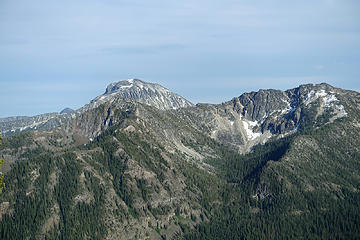 Oval and Snowshoe Ridge with the basins of Upper and Lower Snowshoe Lakes.