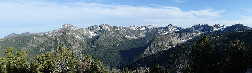 Overlapping ridges and peaks. Buttermilk Ridge, Snowshoe Ridge,Sawtooth Ridge, Black Ridge.