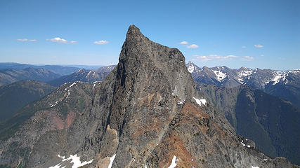 South Hozomeen from the Sw peak