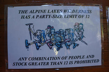 Party size limit sign: I love the drawings they use at the trailheads in this area.