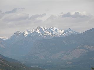 Robinson over the Upper Methow Valley.JPG