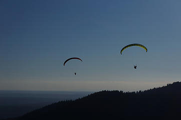Paragliders at Poo Poo Point
