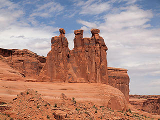 Three Gossips (Arches National Park)