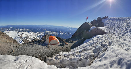 Glacier Peak summit and bivy spot