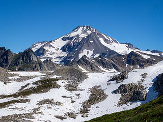 Ahhhh, first views of Glacier Peak