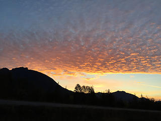 Sunrise from North Bend on way to Granite Mountain.