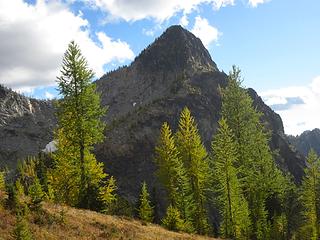 Larches ahead, Choral behind