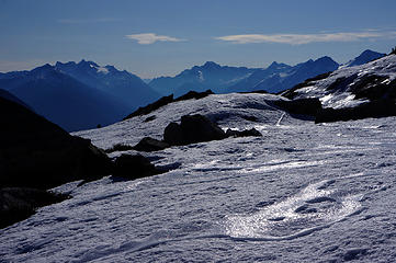 Snow, ice and panoramic views along the ridge