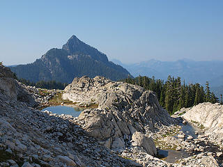 Bald Eagle Peak and Small Tarn NW of Hinman Lake Outlet