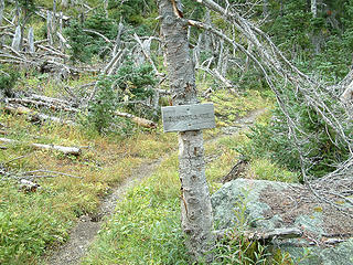 Trail toward Constance Pass from Boulder Shelter