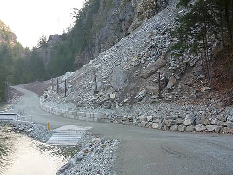 Ross dam haul road rockslide mitigation, 12.09.17