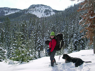 Denise and Jackson with Tronsen Meadows and Diamondhead in the background