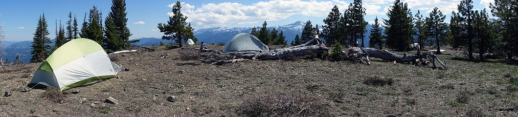 Canyon Creek Ridge highpoint 6100' and tent city.