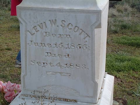 Agency Valley Cemetary - Levi W. Scott Grave