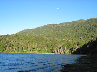 Lago Lolog from the beach near the first refugio