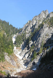 Quartz gully to Yin Yang Pass