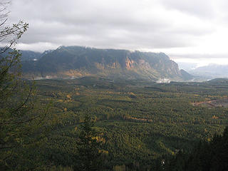 Mt Si and foreground basking in the sun from Fuller Mt,