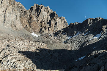north palisade over thunderbolt col + the moon