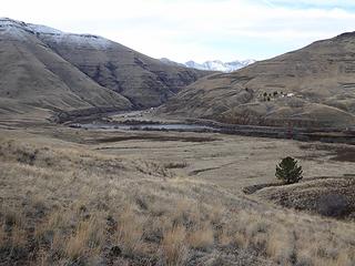 Heading up from the Grande Ronde.