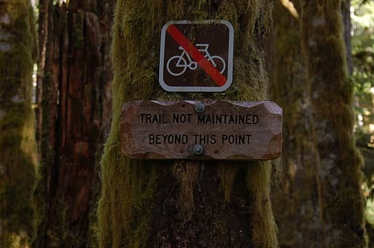Sign near the bottom of Red Pass (old CCT) trail