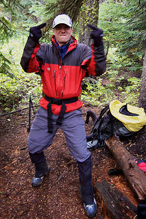 Scott gives his opinion on forgetting the tent poles and the solution of hiking out and driving home to get them.