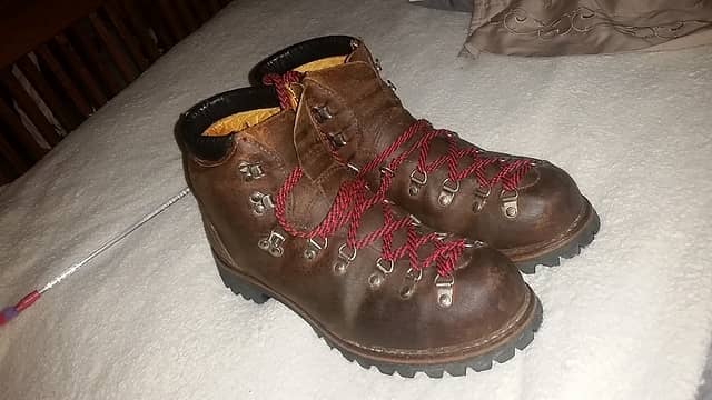 Dexter mountaineering boots on sale