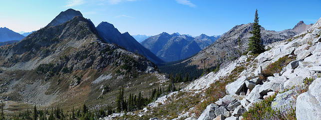 View from Copper Peak back towards ridge leading to Switchblade and Stiletto